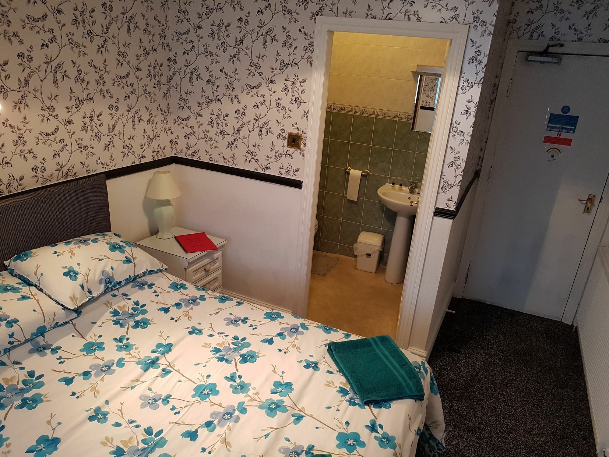 ברידלינגטון Chatley Court Guest House מראה חיצוני תמונה